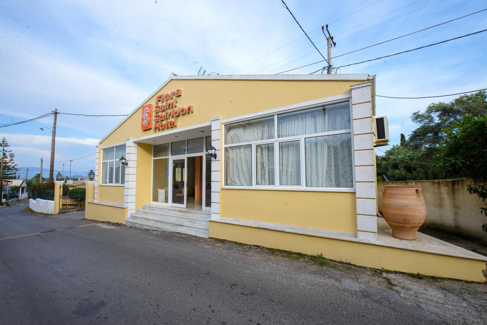 Saint Spiridon Hotel Kassiopi Exterior photo